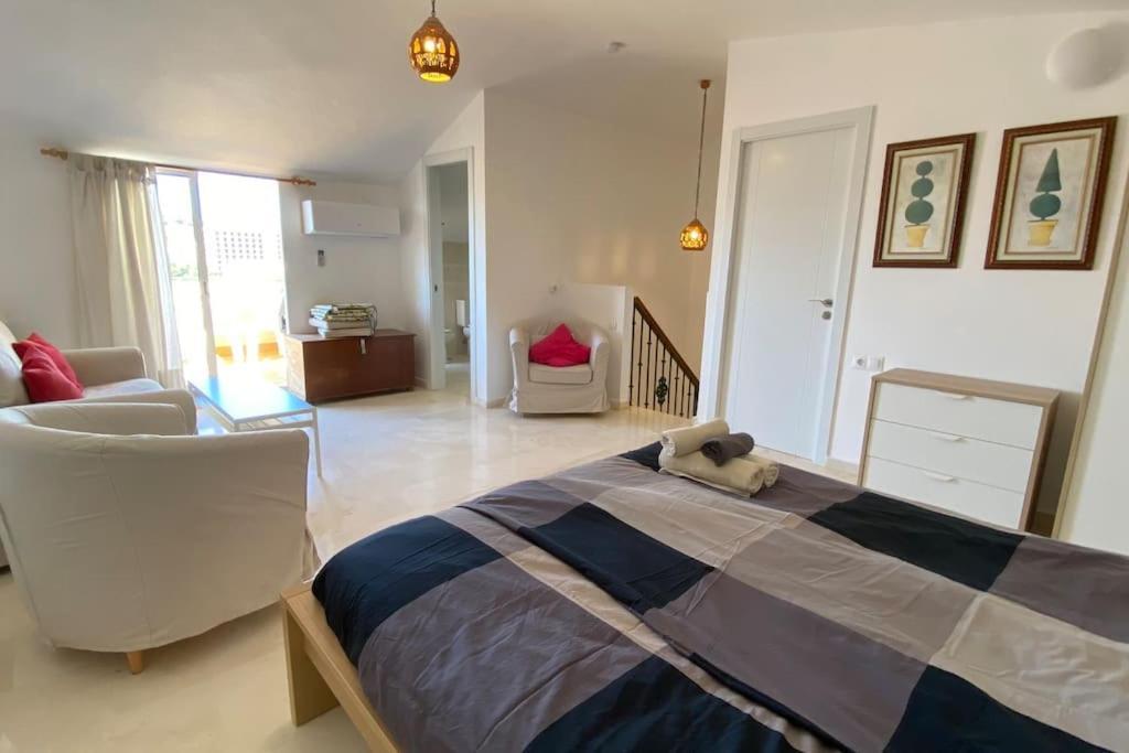 3 Bedroom Penthouse Close By Parque De La Paloma Benalmádena Exterior foto